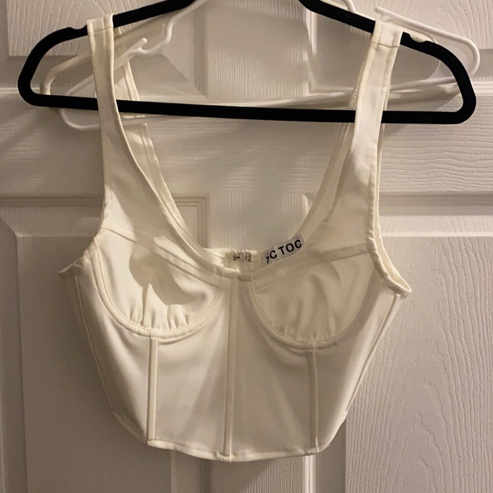 White cropped tank